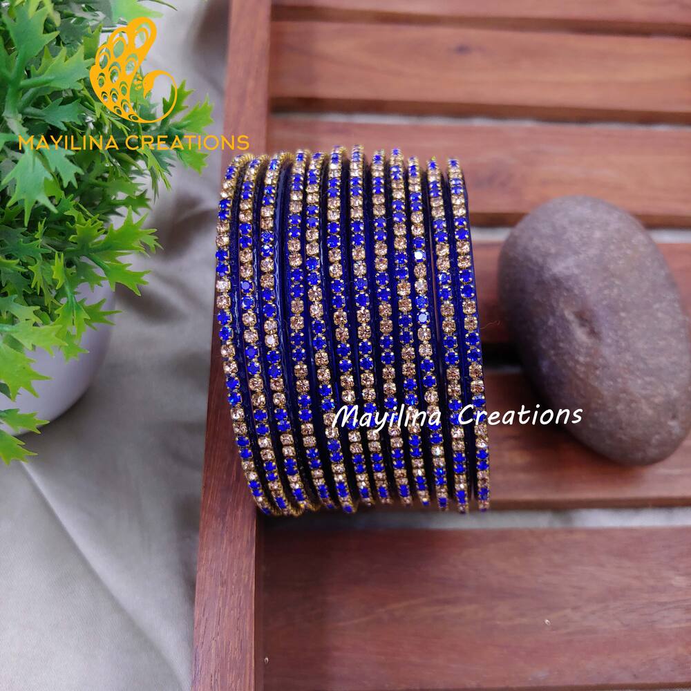Dark Blue Stone Chain Glass Bangles