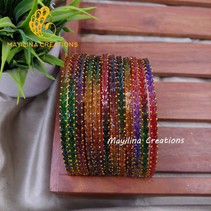 Dark Multicolor Heart Cut Pattern Glass Bangles