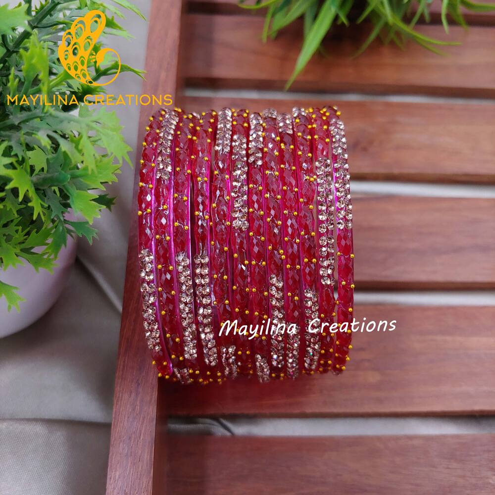 Dark Pink Glittering Raindrop Glass Bangles