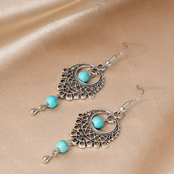 Elegant Chandelier Earrings – Timeless Glamour