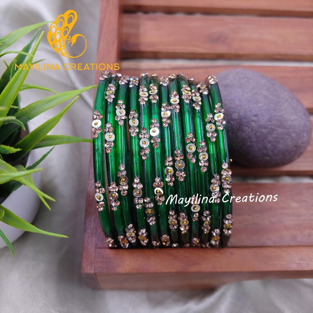 Minukki - Designer Glass Bangles