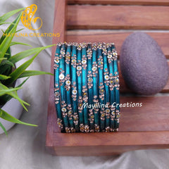 Minukki - Designer Glass Bangles
