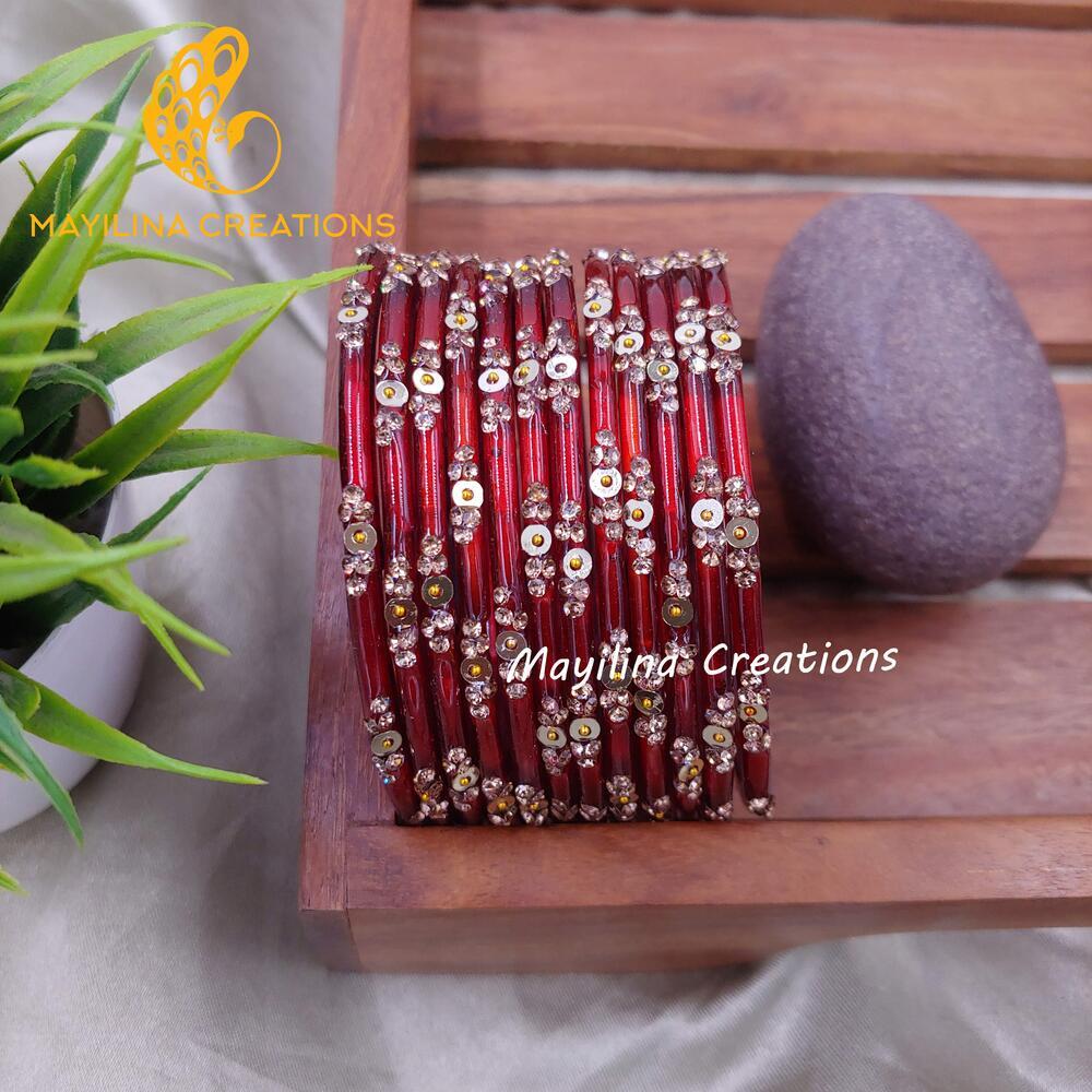 Minukki - Designer Glass Bangles