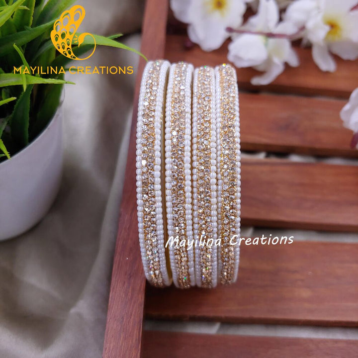 Glass Border Bangles (Set of 4 Bangles) D14