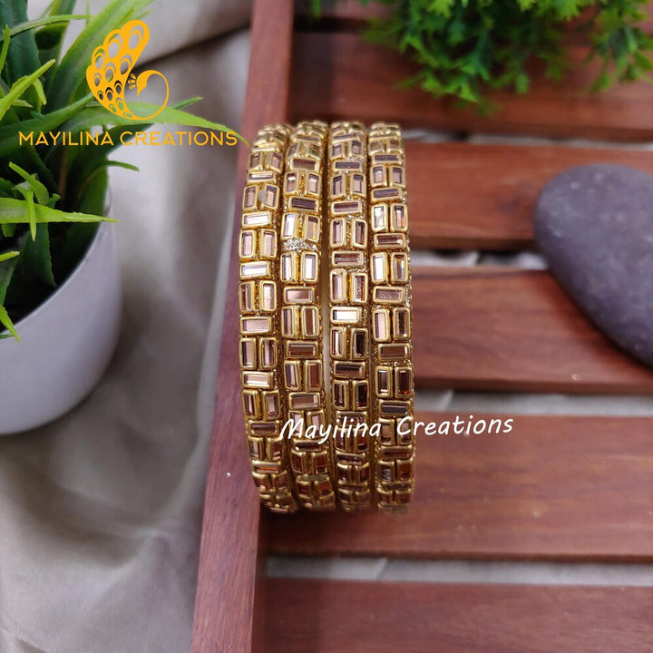 Glass Border Bangles (Set of 4 Bangles) D23