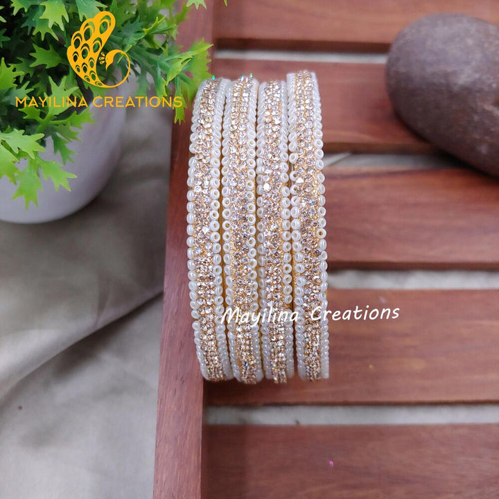 Glass Border Bangles (Set of 4 Bangles) D36