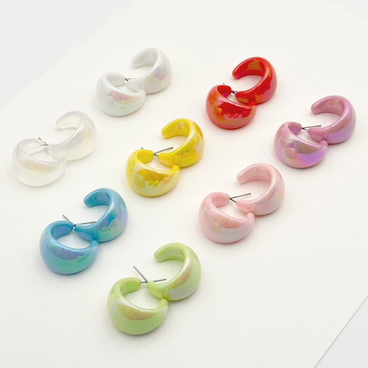 Glossy Hoop Earrings – Sleek and Stylish Accessories1