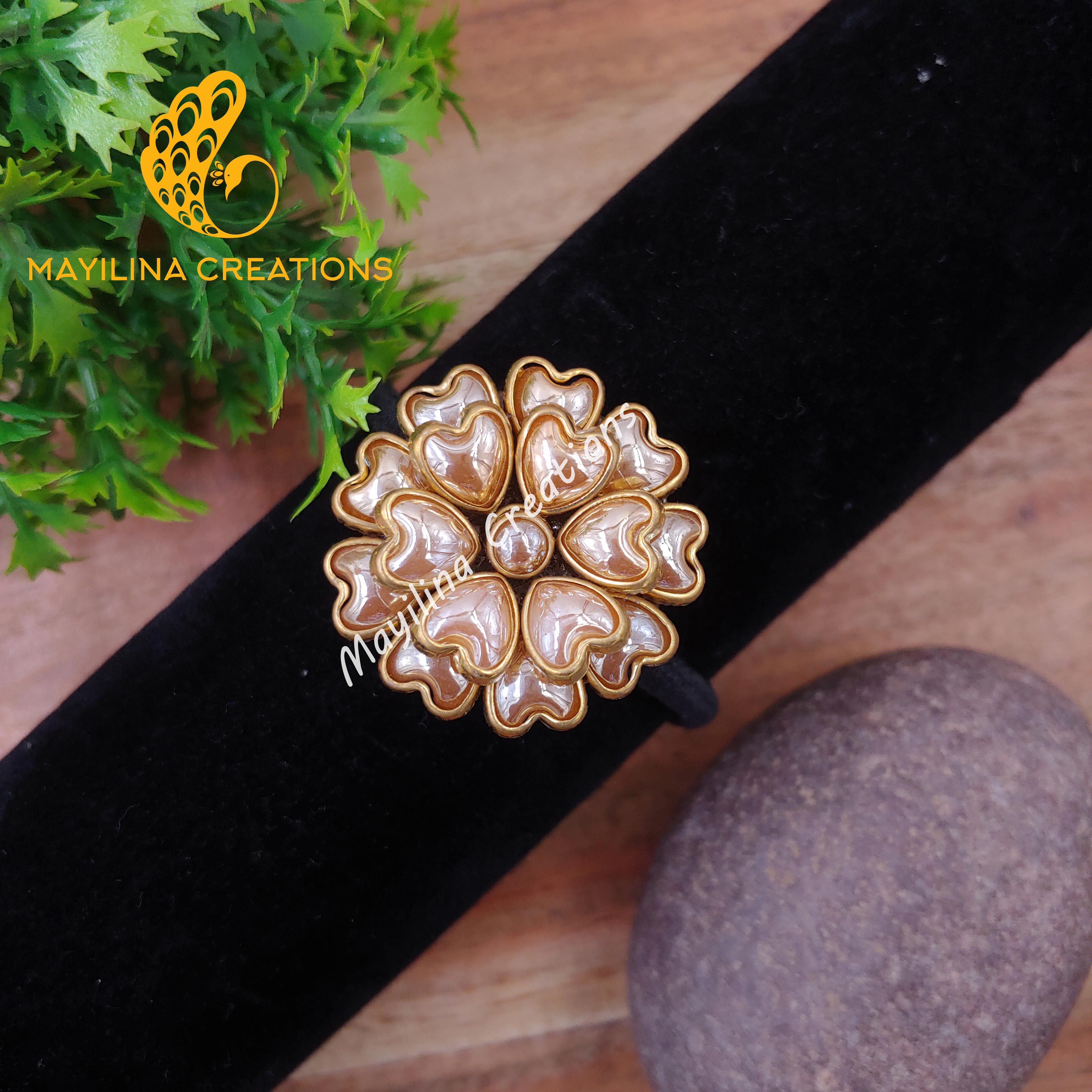 Gold Heart Flower Kundan Hair Band (Medium Size)