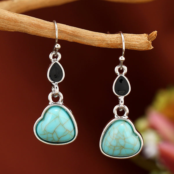Heart Minimal Boho Earrings – Modern Bohemian Jewelry 