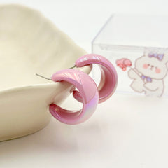 Light Pink Glossy Hoop Earrings – Sleek and Stylish Accessories1
