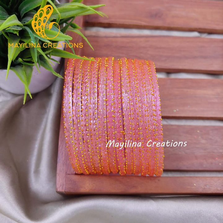 Light Pink Heart Cut Pattern Glass Bangles