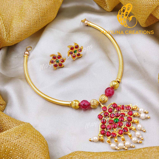 Red Kemp Choker with Flower Stud Handmade Indian Traditional Jewelry