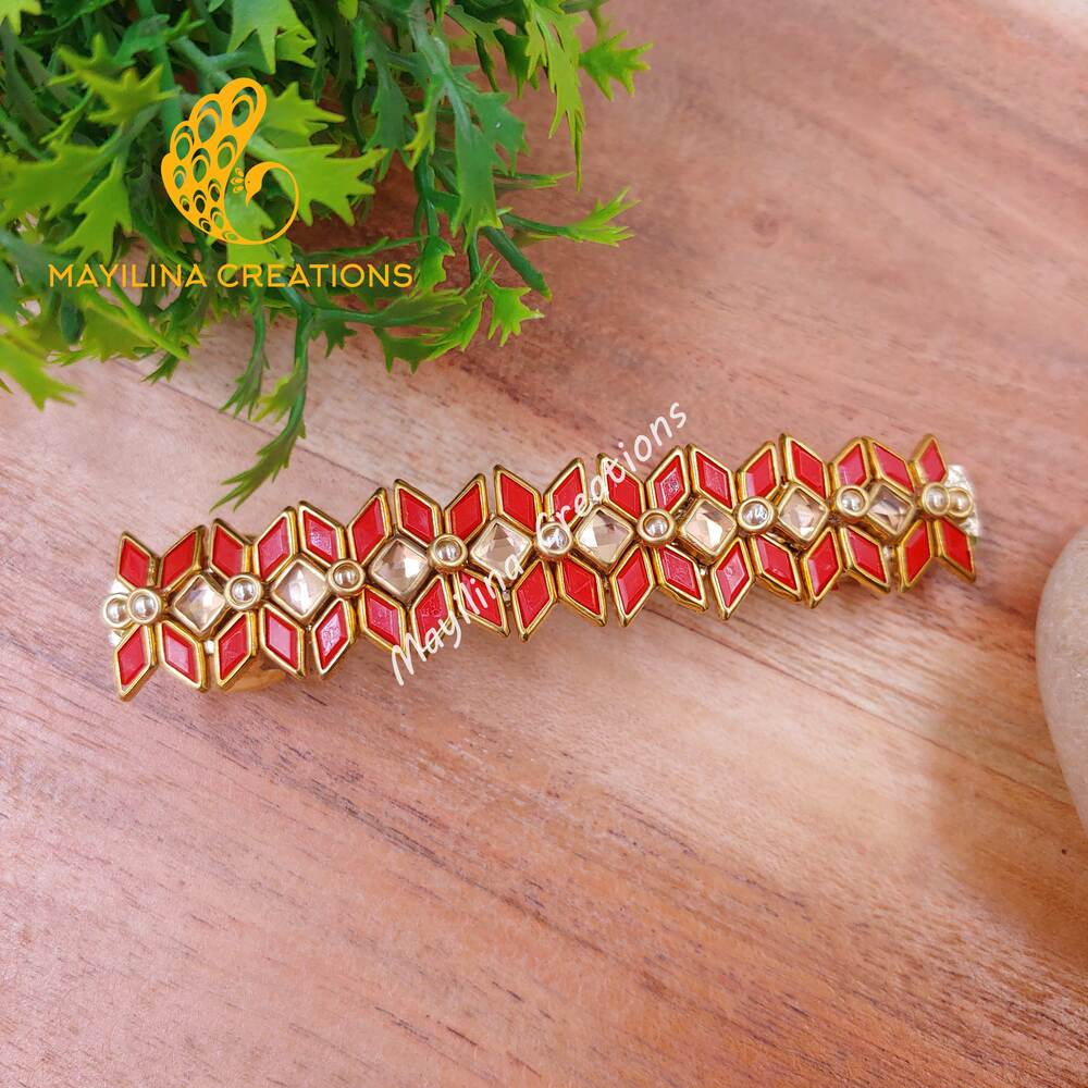 Red and Gold Kundan Large Centre Clip