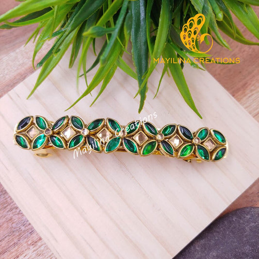 Dark Green and Gold Kundan Large Centre Clip