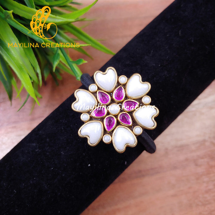 Magenta Heart Flower Kundan Hair Bands (Pearl White) (Medium Size)