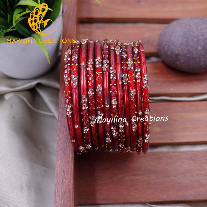 Maroon Gauri - Minimal Designer Glass Bangles
