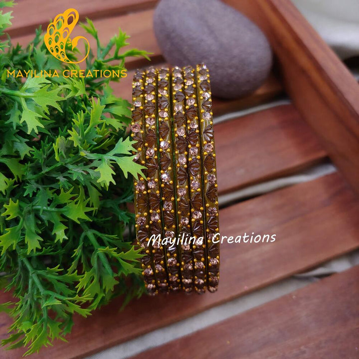 Mehndi Green Lotus Design Glass Bangles (Set of 6 bangles)