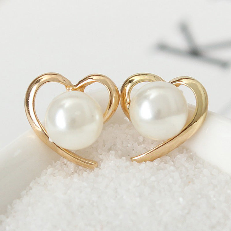 Korean Heart Pearl Earrings