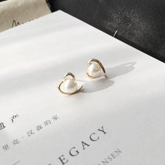 Korean Heart Pearl Earrings