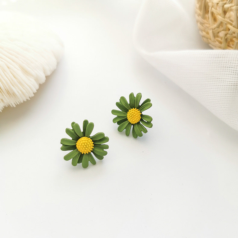 Green Daisy Flower Earrings for Girls and Women, Korean Style Earrings