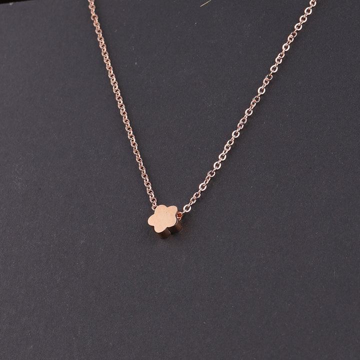 Anti-Tarnish: Flower Necklaces Timeless Sparkle