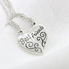 Best Friend Locket(Set of 2) - Cutesy Best Friend Locket Heart Shaped Single Layer Chain