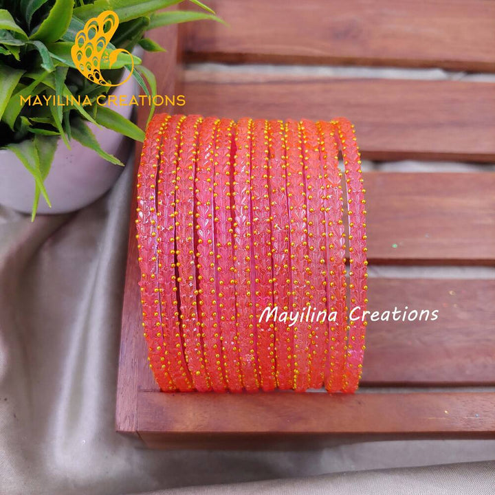 Pink Heart Cut Pattern Glass Bangles