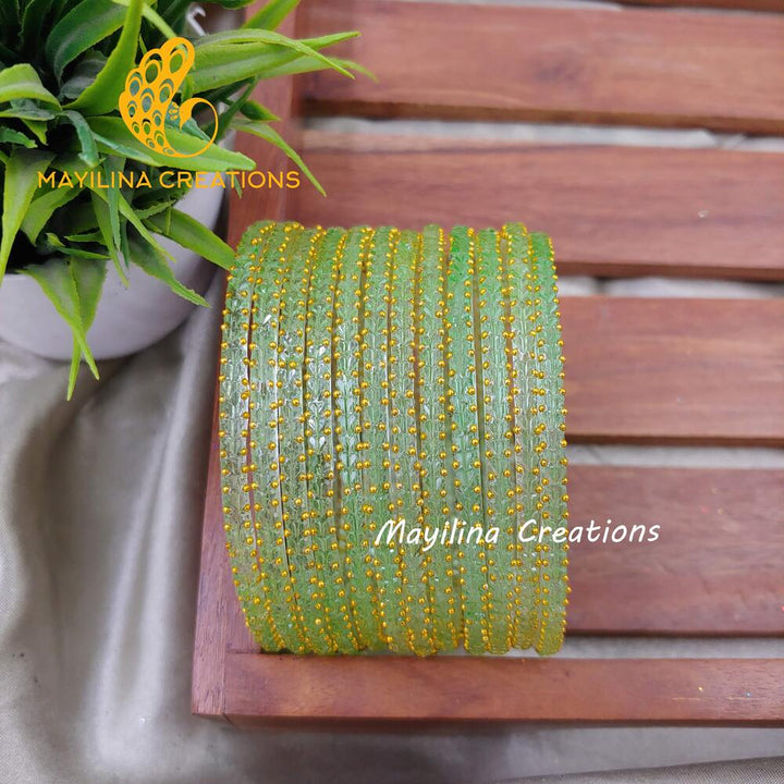Pista Green Heart Cut Pattern Glass Bangles