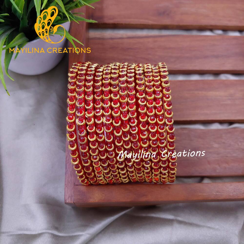 Red Illampirai Crystal Glass Bangles 