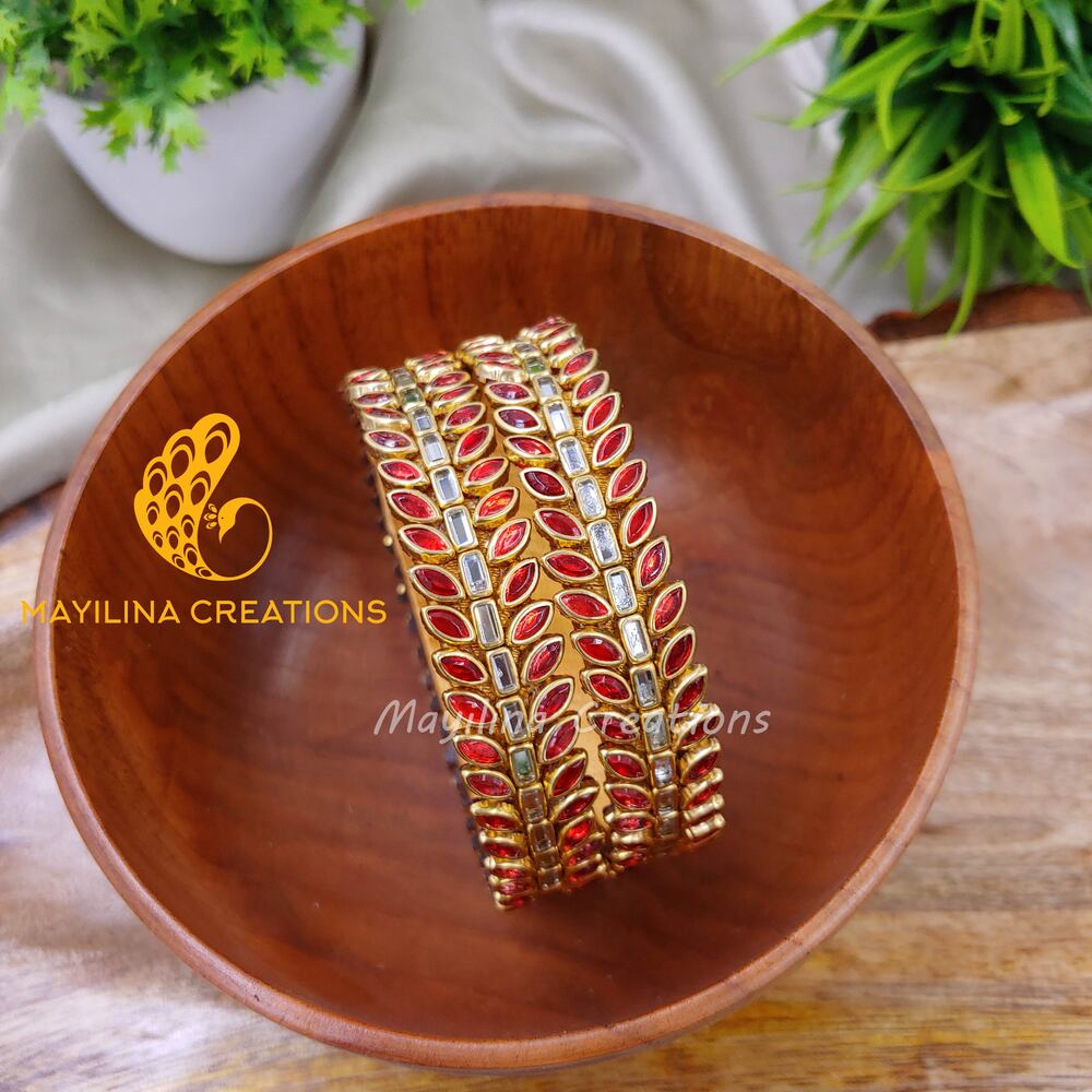 Red Leaf Pattern Kundan Silk Thread Bangles Design (Set of 2 Bangles)