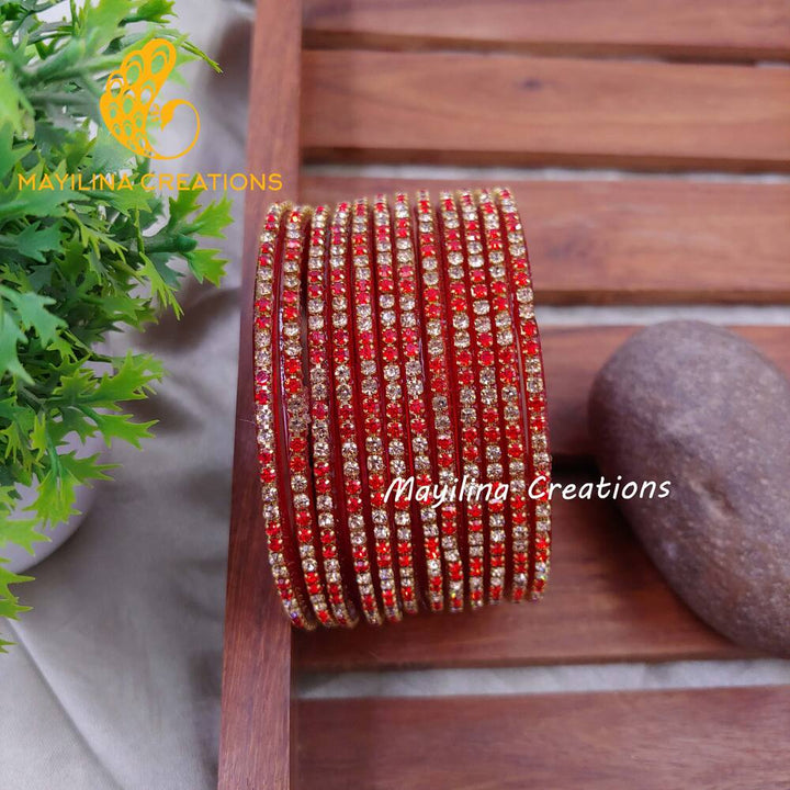 Red Stone Chain Glass Bangles