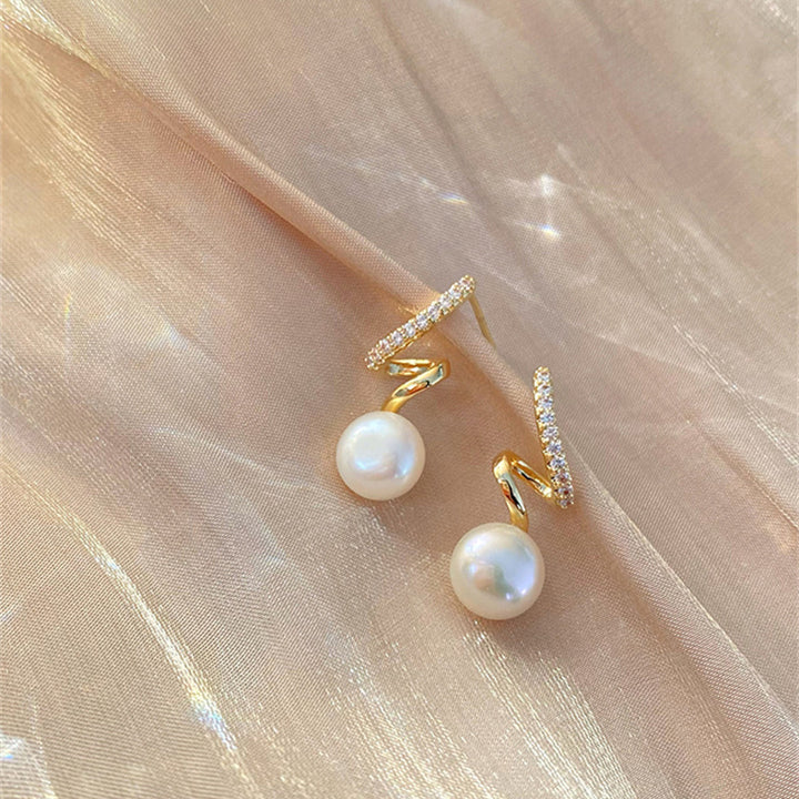 Spiral Pearl Earrings – Timeless Beauty with a Modern Twist