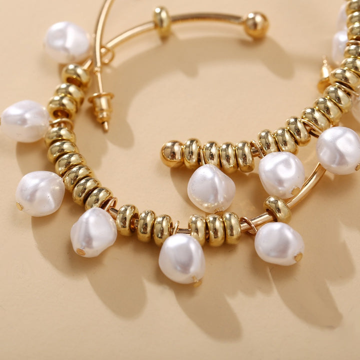 Statement Large Hoop Earrings – Bold and Eye-Catching Jewelry