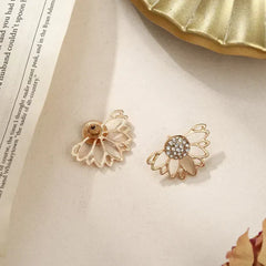 Shiny Flower - Quirky Flower Stud