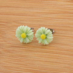 Daisy Resin Flower Earrings for Girls and Women, Korean Style Earrings