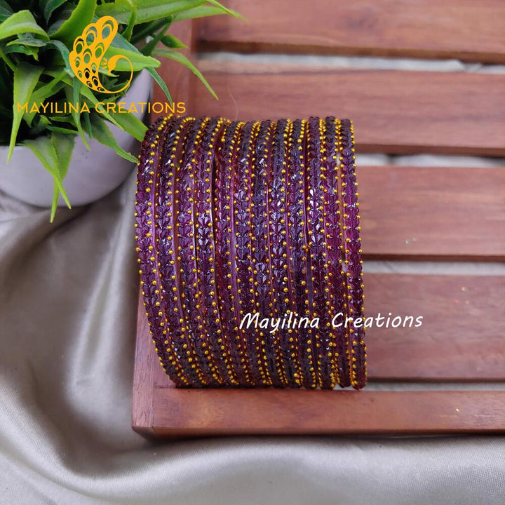 Wine Heart Cut Pattern Glass Bangles